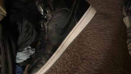 Jordan  1s Space Jam 