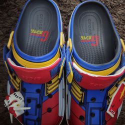 Gundam crocs size men 7
