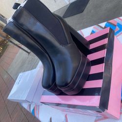 Size 8 Heel Boots (higher)