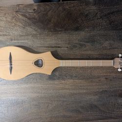 Seagull Guitars M4 Merlin Mountain Dulcimer - Natural