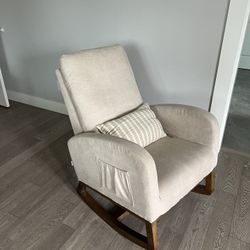 Nursery Chair 