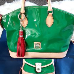 Dooney and Bourke patent leather handbag & Wallet SET!!