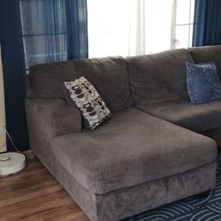 3 Piece Sectional with Chaise