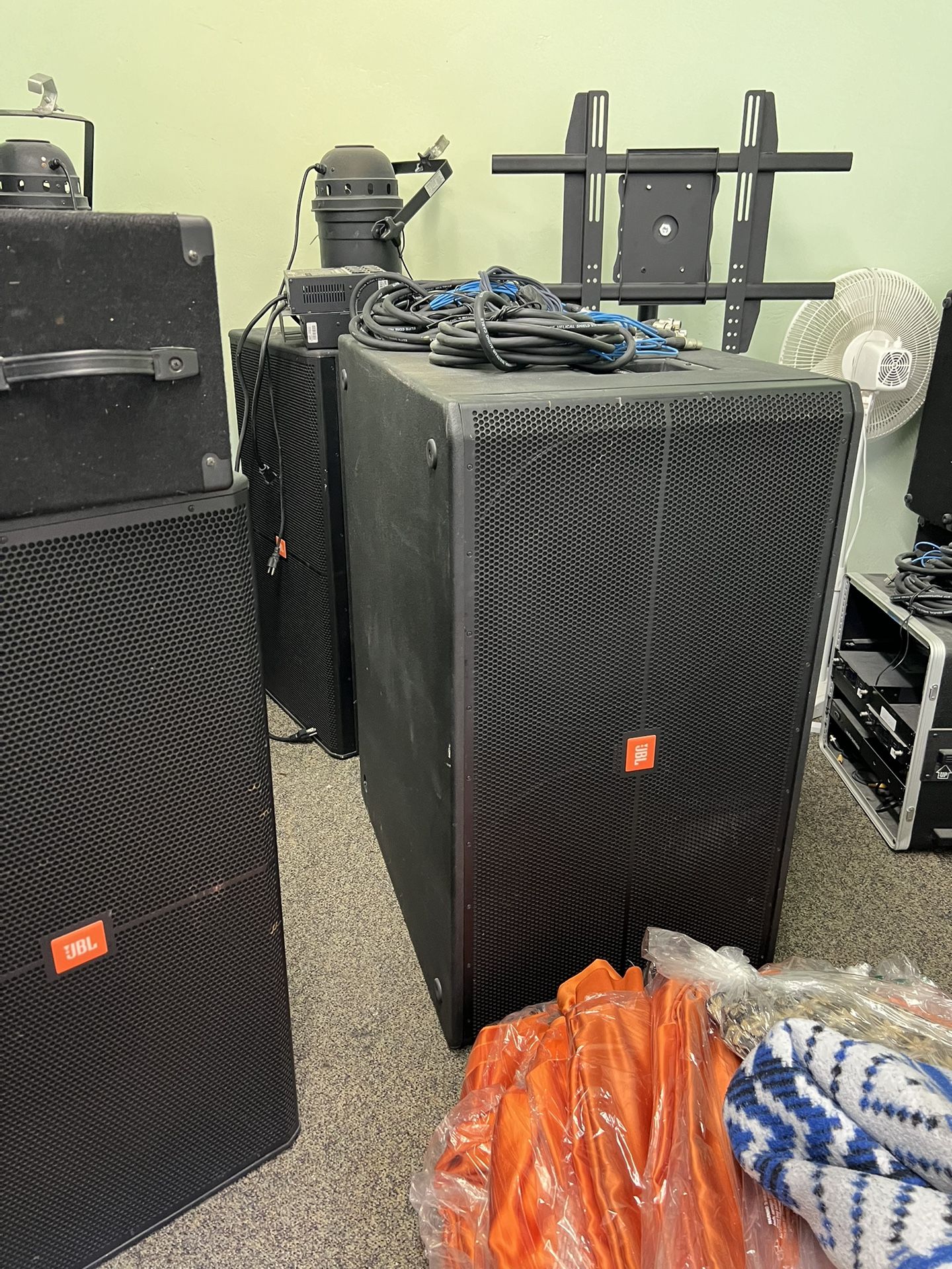 JBL SRX Series Passive Subwoofer.