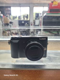 Panasonic LUMIX GX85