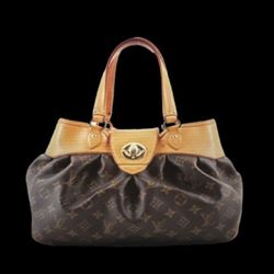 Louis Vuitton RARE Boetie PM satchel in great condition