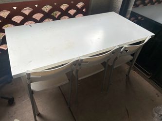 ikea dining table and 4 chairs