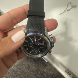 2 Men's Citizen Watched And Bracelet 