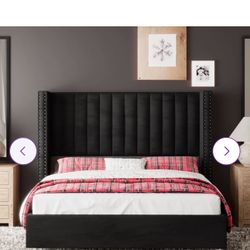 Platform bed with Headboard. 