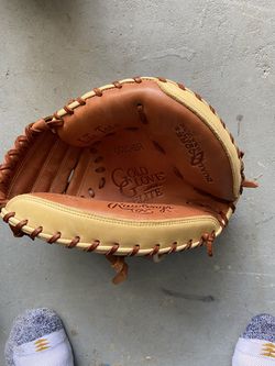 Rawlings Gold Glove Elite Catchers Glove-Never Used!