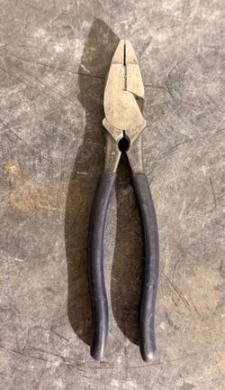 Klein tools lineman pliers electrician tools