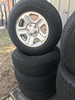 16” Jeep rims 5 lugs
