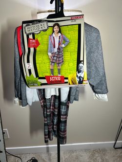Beetlejuice Beetlejuice Astrid Child Costume Small