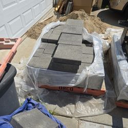 Papers [ GREY]  MAKE ME AN OFFER