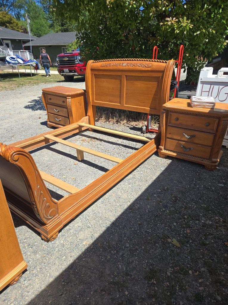 6 Piece Queen Bedroom Set