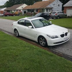 2008 BMW 528i