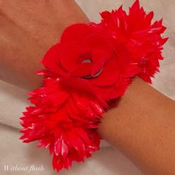 Red Gajra (2pcs Set) - On Sale