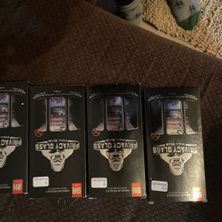 iPhone 16 Privacy Screen Protectors