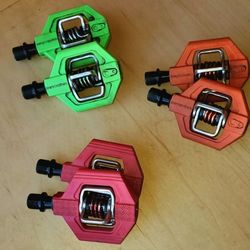 Crankbrothers Candy 1 Dual-Sided Clipless Bike SPD Pedals

Excellent Condition
