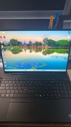 Lenovo ThinkPad E16 G2 16" FHD