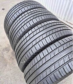 Set 245/50-20 Michelin con el 80% de vida