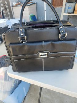 Computer Bag On  Wheels