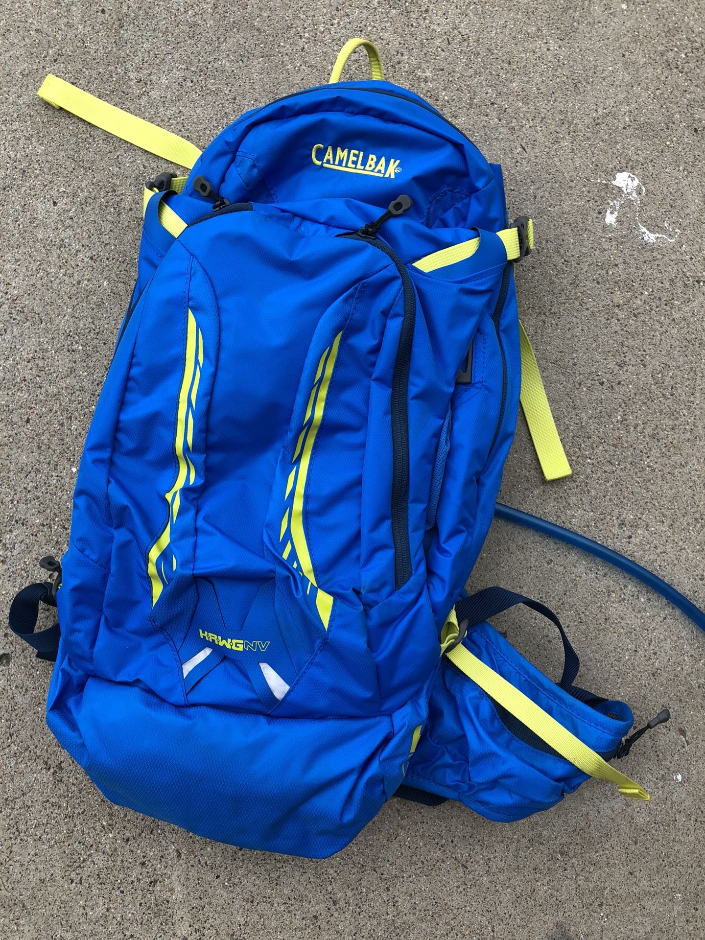 Like new Camelbak hawg nv hydration pack