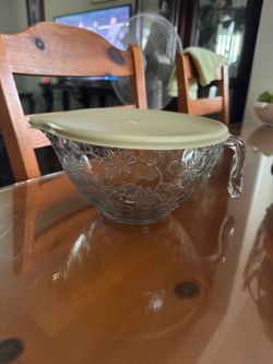 Princess House Glass Measuring Bowl with Lid