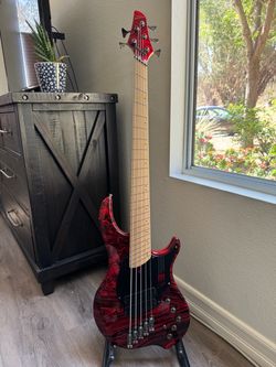 Dingwall NG2 5-string - Ferrari Red Swirl w/ Hard Case