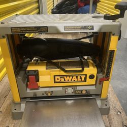 Dewalt Benchtop Thickness Planer