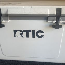 RTIC Cooler
