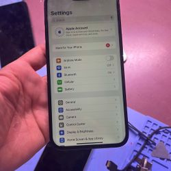iPhone 14 Pro Max 