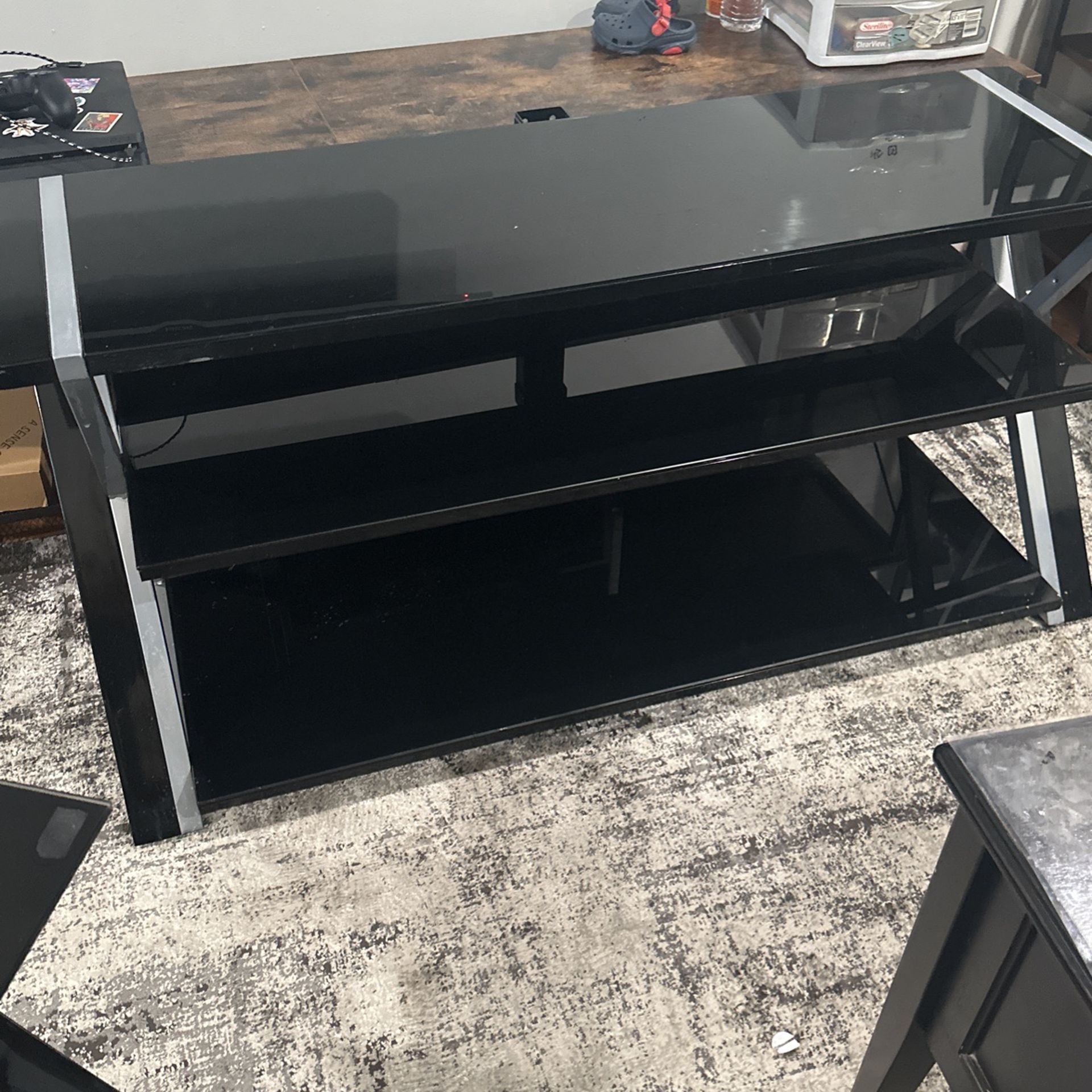 TV/living Room Stand With Removable Stand