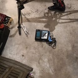 Makita DC 18rc Battery Charger   Like New 