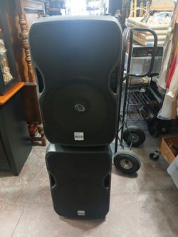 800 watts speakers
