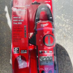 Milwaukee 400 Amp Clamp Meter