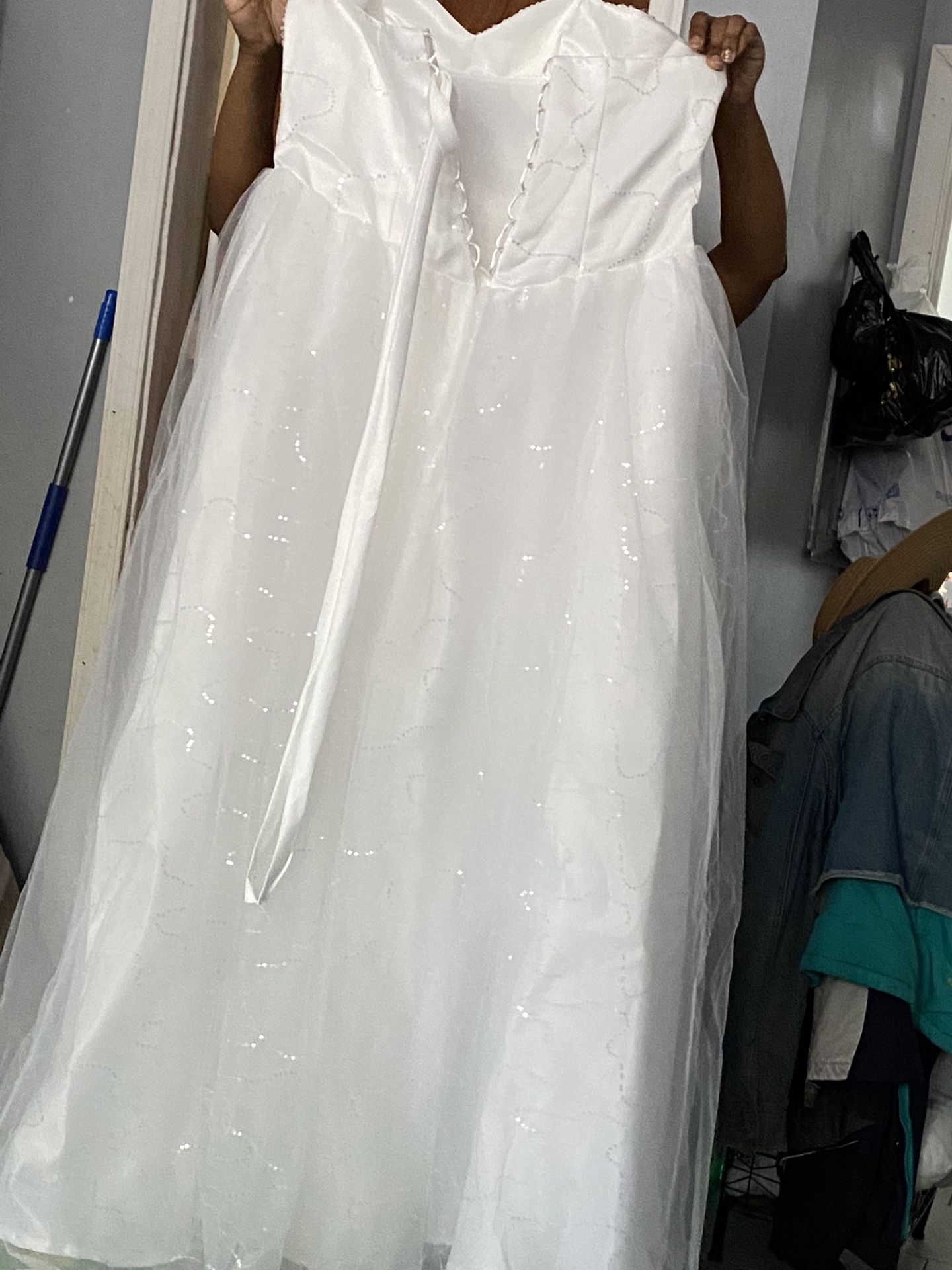 Wedding Dress Size 22, Never Been worn. Just purchased another dress and not in need of this 1. Asking $800. Paid $1200 For It