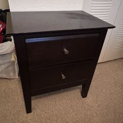 Nightstand 