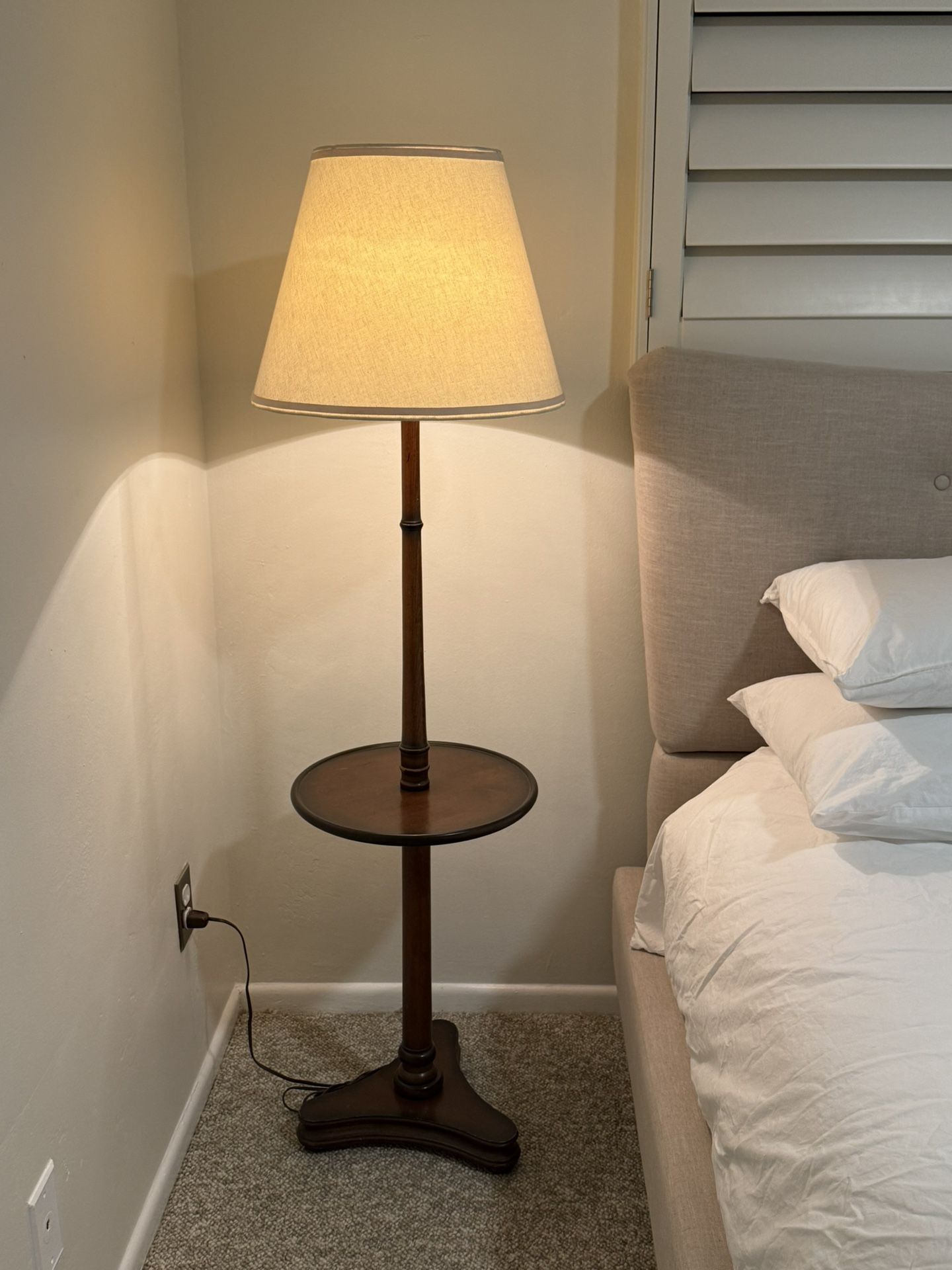 Mid Centry Modern Side Table And Floor Lamp