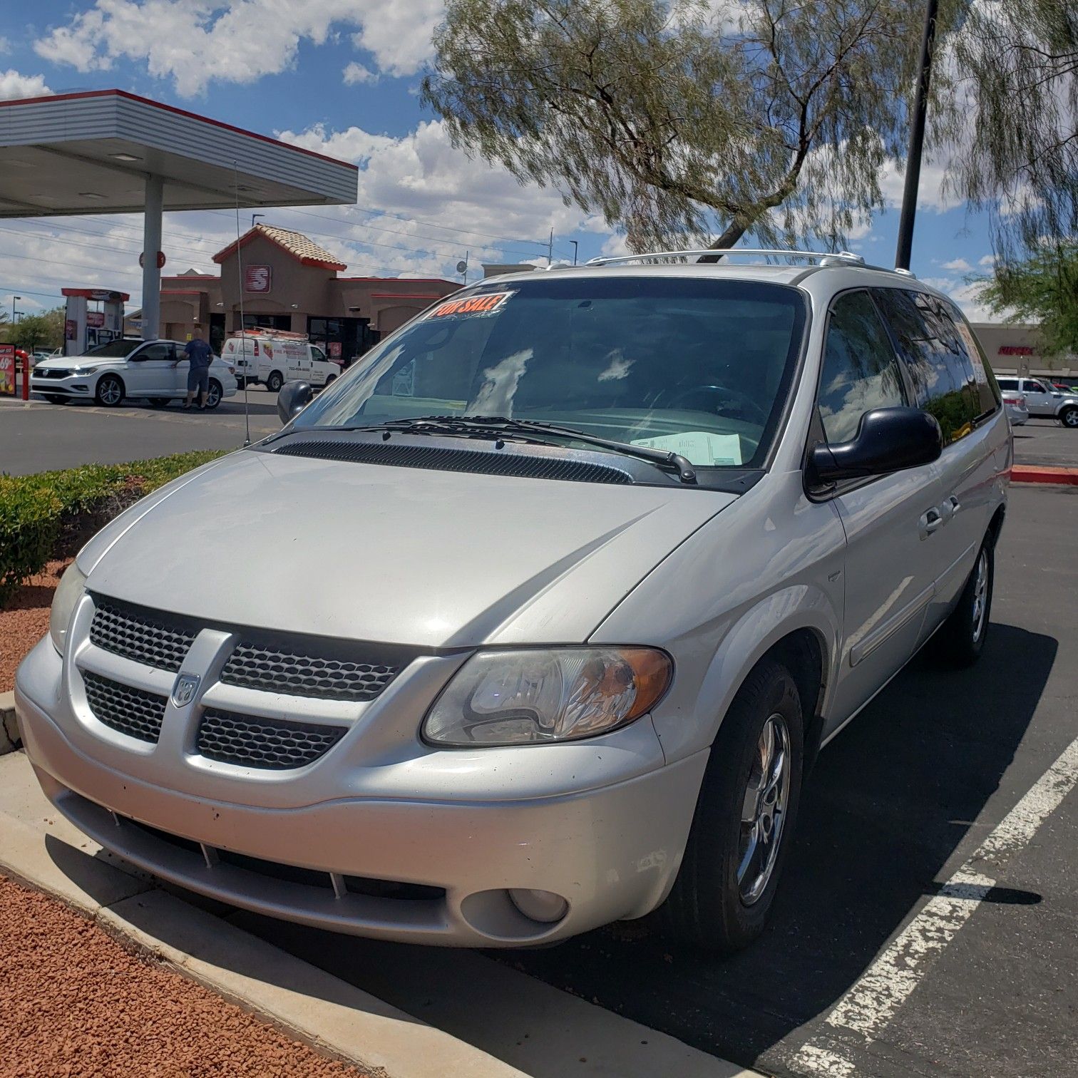 2004 dodge grand caravan $3300 obo