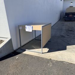 FREE Large Table – La Jolla (Nordstrom Rack Pickup)