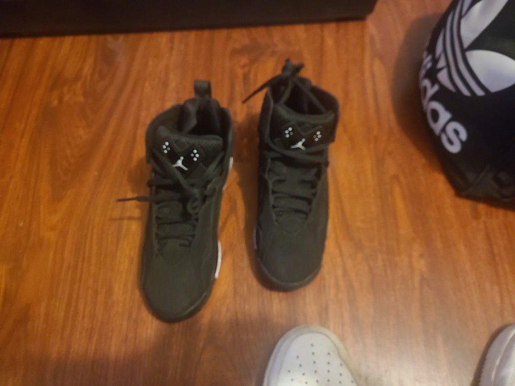 Jordan's True Flight Gs