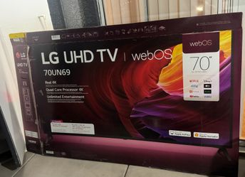 70” Smart TV