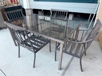 Outdoor table