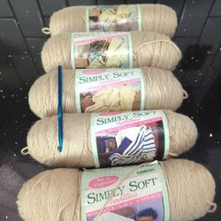 lot Of 5 Skeins Of Caron 100% Acrylic Yarn Bone 9703 Boye Size J Crochet Hook