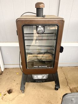 Pit Boss Smoker Pro Series