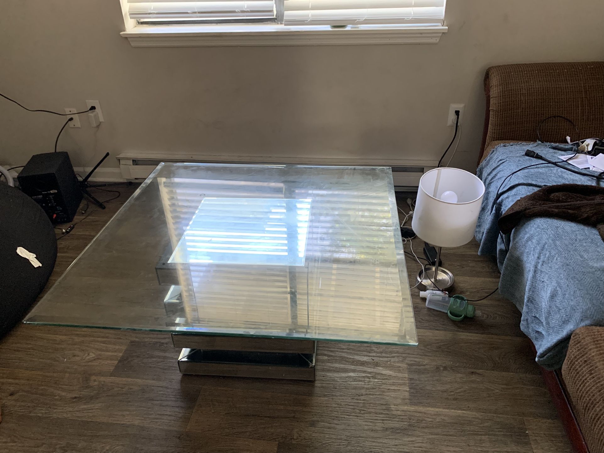 Elegant 3-Piece Glass Table Set w/ Inner Mirror Accents