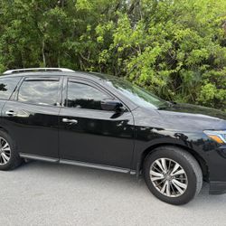 2018 NISSAN PATHFINDER SV 3.5L V6 *ONLY 73K MILES* WARRANTY* TRADES FL  *ONLY 73,000  *3RD ROW SEATING FOR THE WHOLE FAMILY!!!  CLEAN FLORIDA TITLE  W