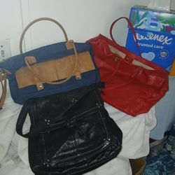 9 Ladies Purses and Shoulder Bags, Not Free Make Offer!