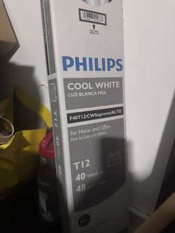 T12 fluorescent bulb